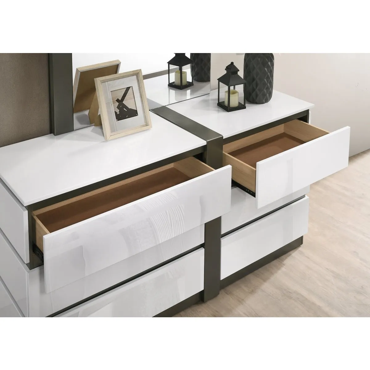 Allister Collection Dresser