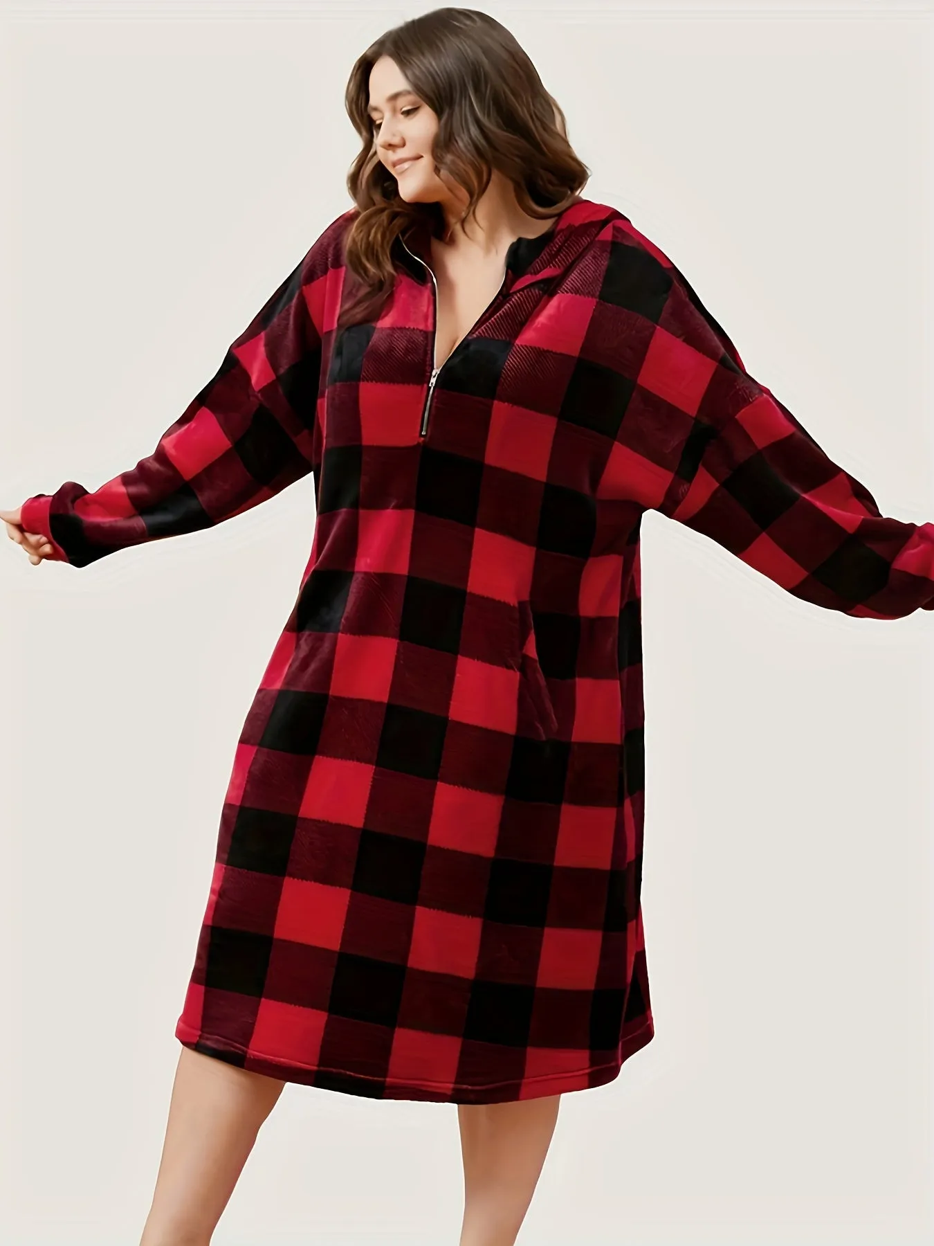 Cozy Plus Size Fleece Robe - Soft Plaid Print Nightgown for Women, Casual Zip-Front Hooded Sleepwear with Pockets, Long-Sleeve Wearable Blanket for Fall and Winter, Ultra-Comfortable and Warm Sleepshirt