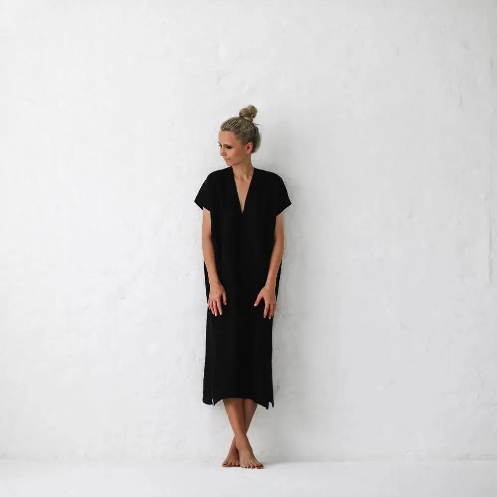 Linen V neck dress black by Seaside Tones