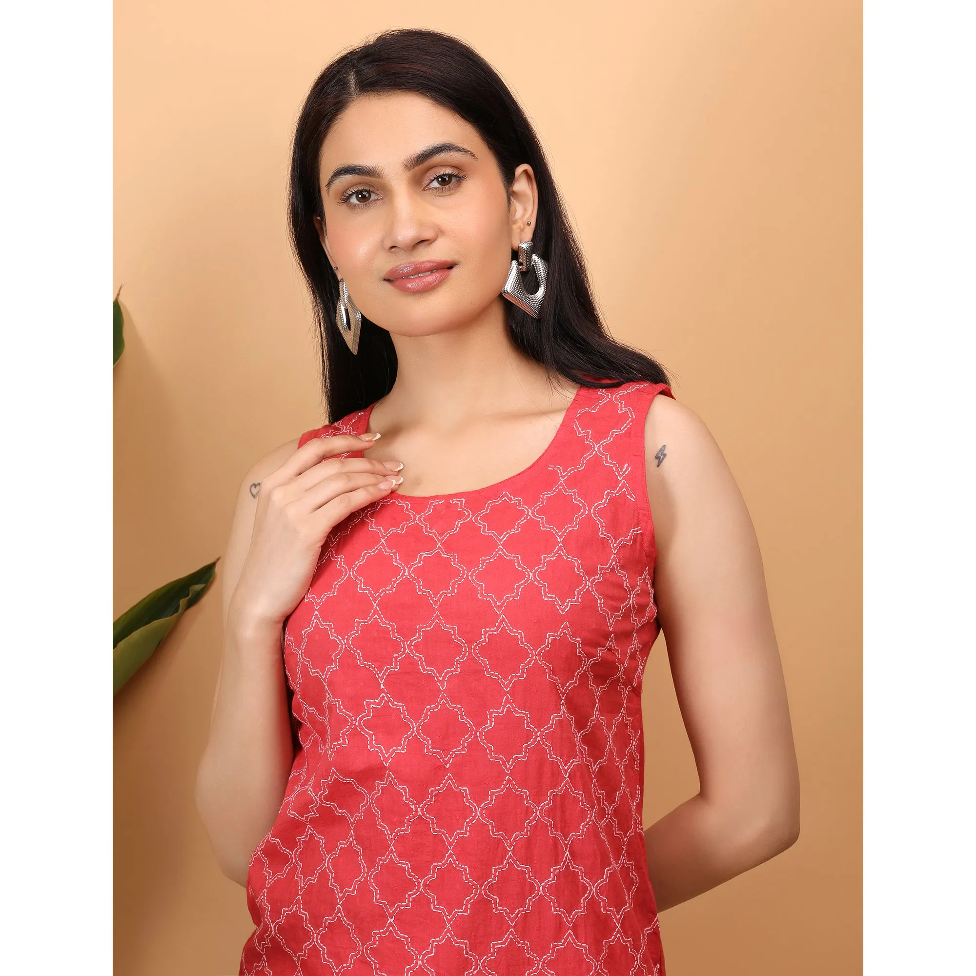 Pink - Shwet Women Red Chikankari Sleevless Top