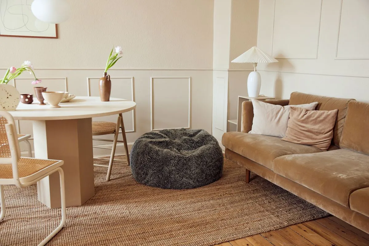 Round Sheepskin Bean Bag | Short Wool | Medium | Large