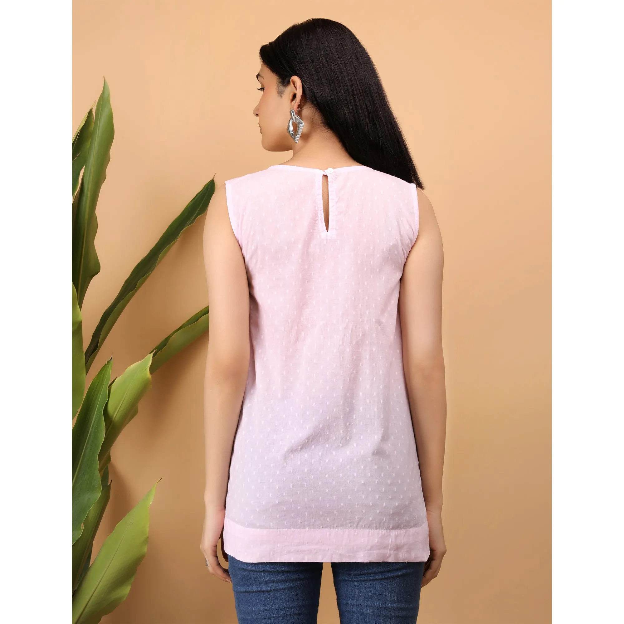 Shwet Women Pink Chikankari Sleevless Top