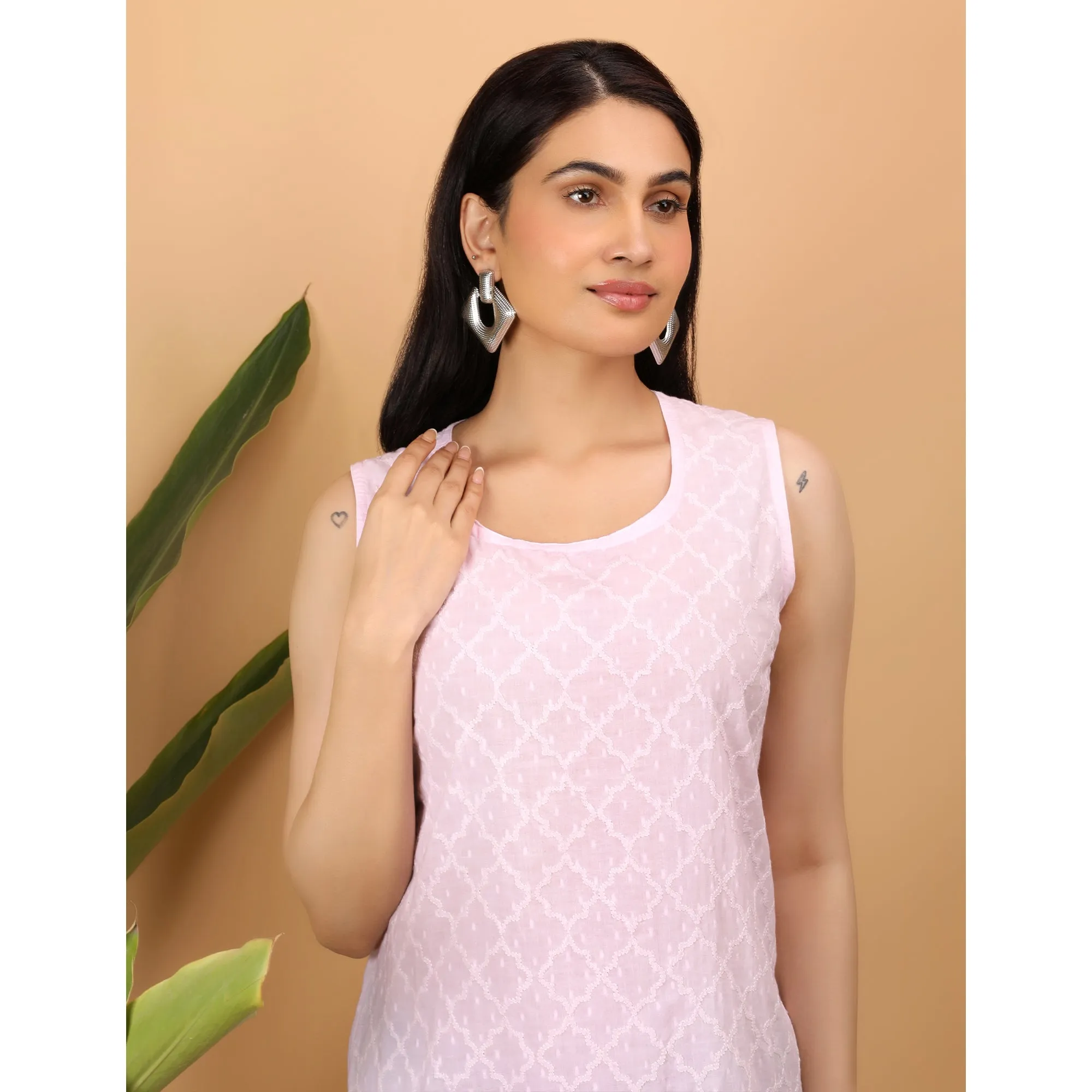 Shwet Women Pink Chikankari Sleevless Top