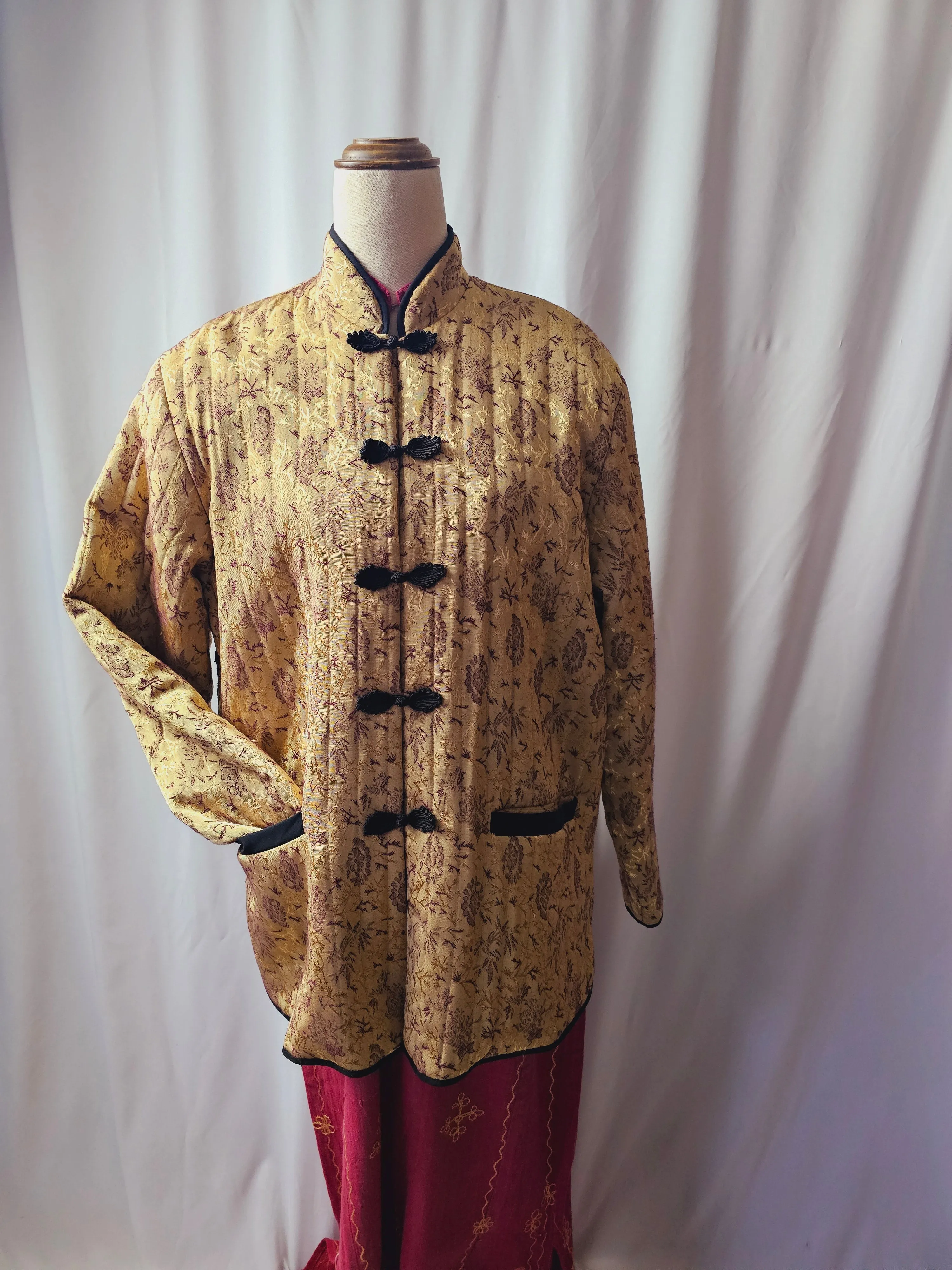 Vintage Oriental gold Quilted jacket L