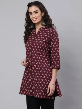 Women Burgundy Printed Straight Tunic With Three Quaretr Sleeves