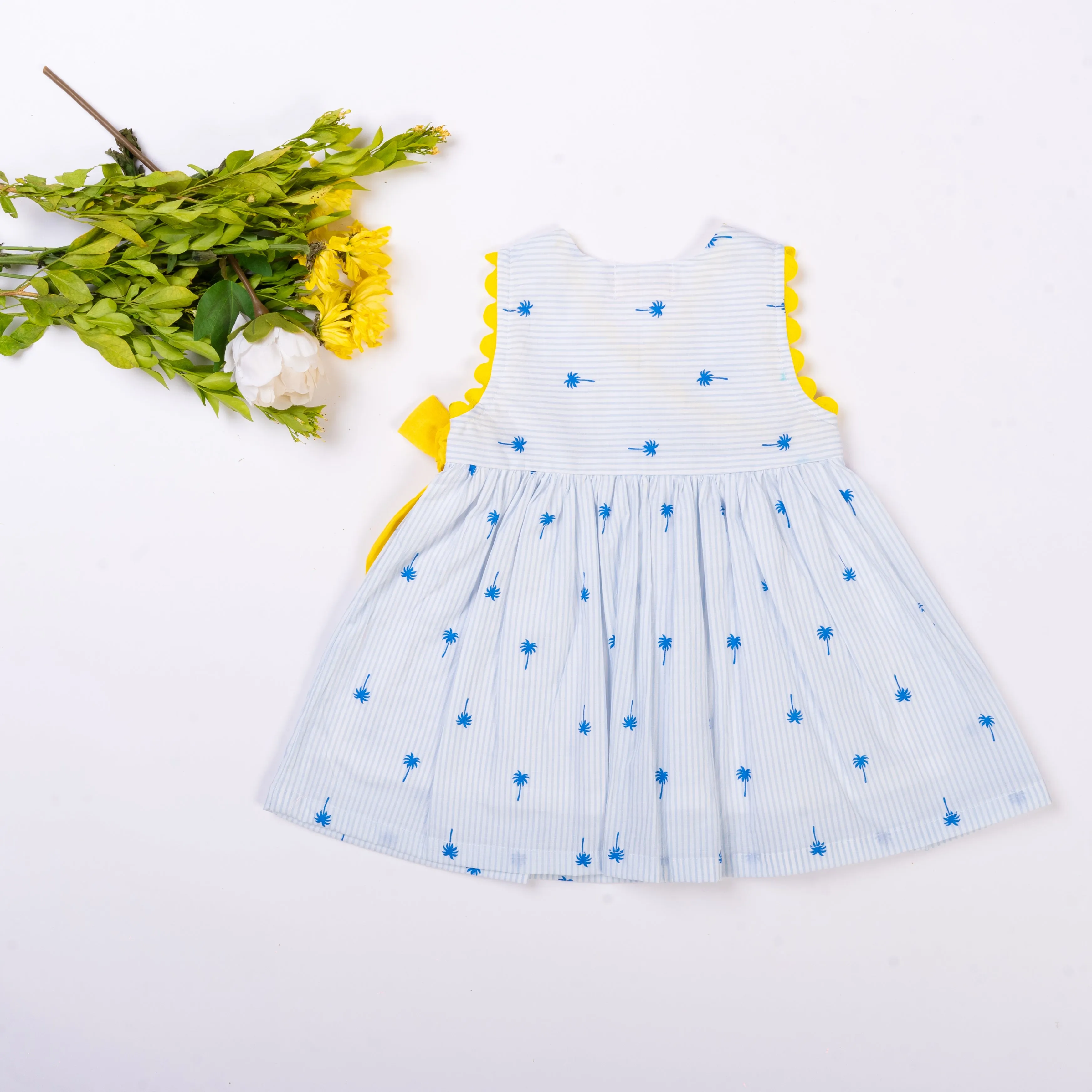 Yellow Side Bow Palm Print Holiday Dress